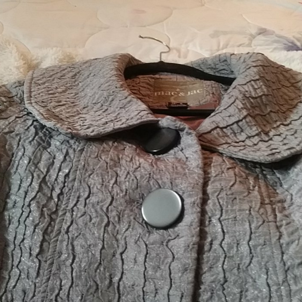 Blazer - Picture 11 of 12